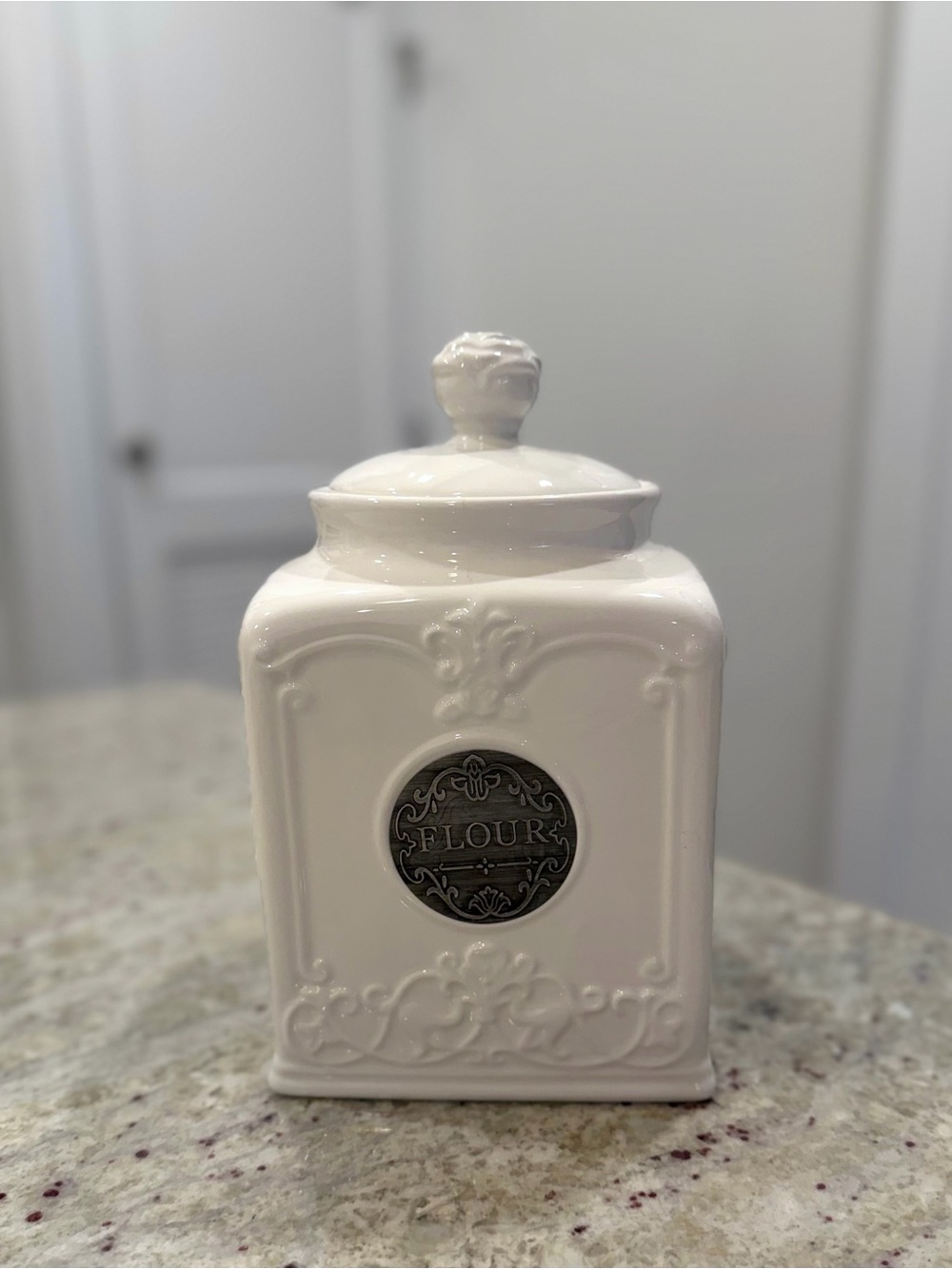 THL White Ceramic Flour Canister Jar with Lid Embossed Farmhouse Kitchen 9”